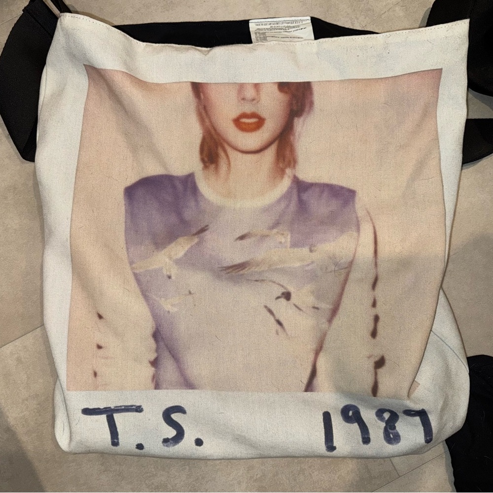 Taylor Swift Merch - Swiftie Limited Edition Tote | Album Cover Shoulder Bag